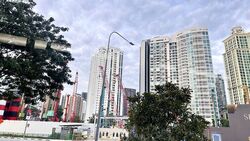 promenade-peak photo thumbnail #3